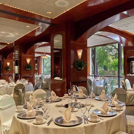 Hilton Palacio Del Rio San Antonio Restaurant photo